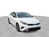 Used 2023 Kia Forte GT-Line image 3
