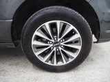 Used 2017 Lincoln Navigator Select image 5