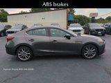 Used 2018 MAZDA MAZDA3 Touring image 3