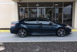 Used 2018 Toyota Camry XLE image 3