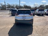 Used 2023 Nissan Rogue SV image 4