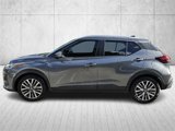 Used 2021 Nissan Kicks SV image 3