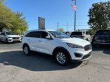 Used 2017 Kia Sorento LX w/ LX Convenience Package image 3