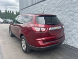 Used 2015 Chevrolet Traverse LT image 3