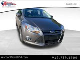 Used 2014 Ford Focus SE w/ SE Sport Package image 4