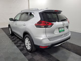 Used 2019 Nissan Rogue SV image 5