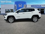 Used 2024 Jeep Compass Latitude image 3