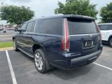 Used 2017 Cadillac Escalade ESV Luxury image 5