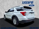 Used 2022 Ford Explorer XLT image 4