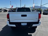 Used 2017 Toyota Tacoma TRD Off-Road image 4