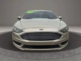 Used 2017 Ford Fusion SE w/ Fusion SE Technology Package image 3