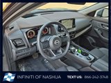 Used 2023 Nissan Rogue Platinum image 5