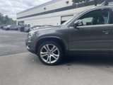 Used 2016 Volkswagen Tiguan SEL image 6