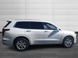 New 2025 Cadillac XT6 Luxury image 6