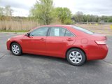 Used 2010 Toyota Camry LE image 3