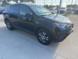 Used 2018 Toyota RAV4 LE image 2