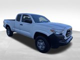 Used 2017 Toyota Tacoma 2WD Access Cab image 3