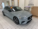Certified 2024 Volvo S60 B5 Core image 3