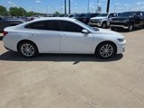 Used 2018 Chevrolet Malibu LT image 4