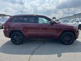 Used 2020 Jeep Grand Cherokee Altitude image 4