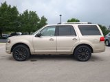 Used 2017 Lincoln Navigator Select image 6