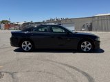Used 2017 Dodge Charger SXT image 4
