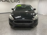 Used 2015 Ford Focus SE w/ Reverse Sensing Package image 2