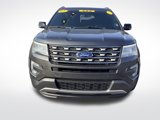 Used 2017 Ford Explorer XLT w/ Equipment Group 202A image 2