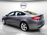 Used 2013 Ford Fusion SE image 2