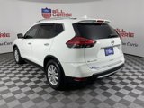 Used 2017 Nissan Rogue SV image 5
