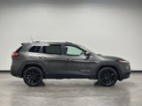 Used 2015 Jeep Cherokee Limited w/ Luxury Group image 3