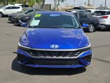 Certified 2025 Hyundai Elantra SE image 2