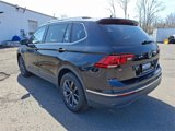 Used 2022 Volkswagen Tiguan SE image 4