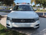 Used 2018 Volkswagen Tiguan SE w/ Panoramic Sunroof Package image 3