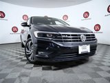 Used 2021 Volkswagen Jetta SEL Premium image 2