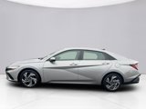 Used 2025 Hyundai Elantra SEL image 2
