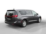 Used 2023 Chrysler Pacifica Touring-L image 5