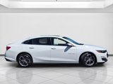 Used 2022 Chevrolet Malibu LT image 4