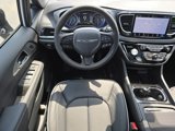 New 2025 Chrysler Pacifica Limited image 3