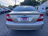 Used 2002 Toyota Camry XLE image 4