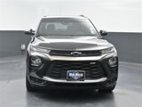 Used 2023 Chevrolet TrailBlazer RS w/ Sun and Liftgate Package image 2