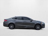 Used 2016 Ford Fusion SE w/ Equipment Group 202A image 4