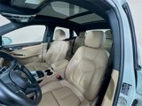 Certified 2022 Porsche Macan S image 5