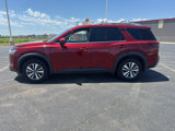 Used 2022 Nissan Pathfinder SL image 3