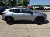 Used 2025 Chevrolet Trax ACTIV w/ Sunroof Package image 3