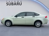 Used 2010 Ford Focus SE image 2