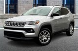 Used 2022 Jeep Compass Latitude w/ Sun and Sound Group image 2