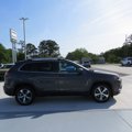 Used 2020 Jeep Cherokee Limited image 6