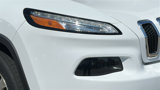 Used 2017 Jeep Cherokee Limited image 4