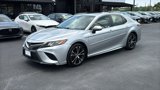 Used 2018 Toyota Camry SE image 4